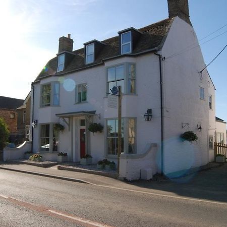 Old Riverview Guest House Earith エクステリア 写真