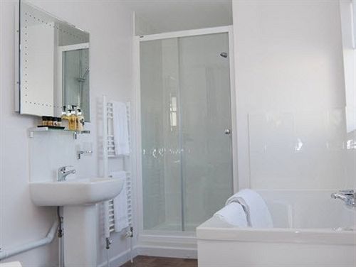 Old Riverview Guest House Earith エクステリア 写真