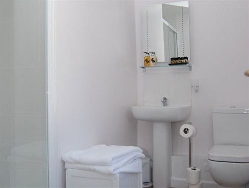 Old Riverview Guest House Earith エクステリア 写真